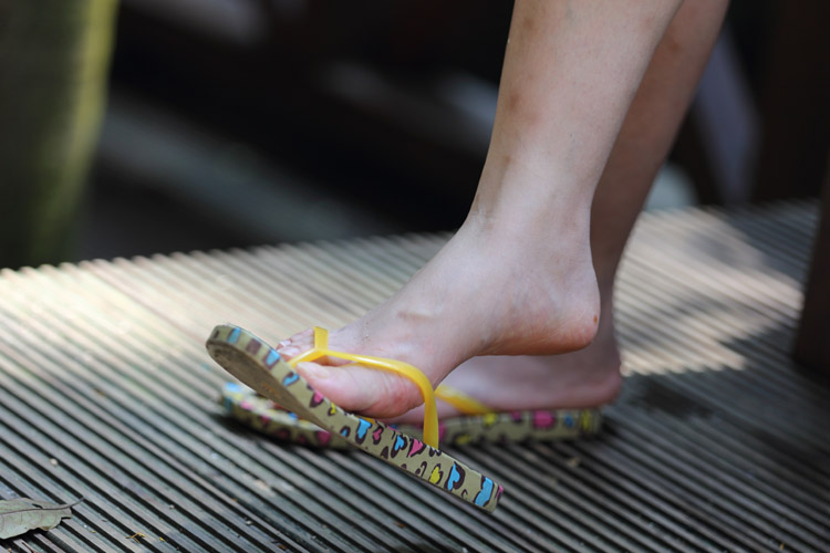 www.syfeet.com_6693.jpg