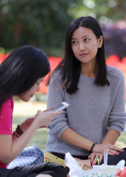 典雅端庄的美女，露脚侧躺的姿势分外诱H 第一套 59P