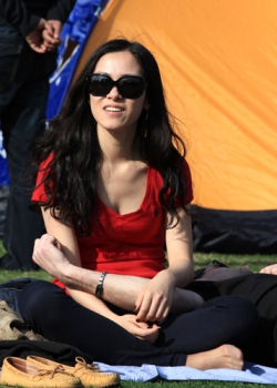 高分美女足底翻身即过，给了机会就要抓住（12P）