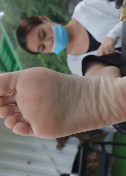 【Youth Feet学生模拍】拍完照顺便给小娴来个足底按摩（130p）